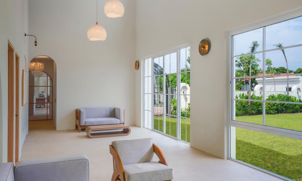Lounge area 1
